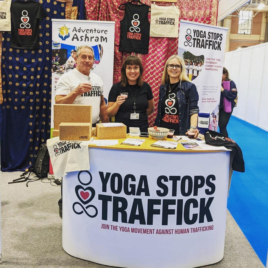 Podium Pro [Yoga Stops Traffic]
